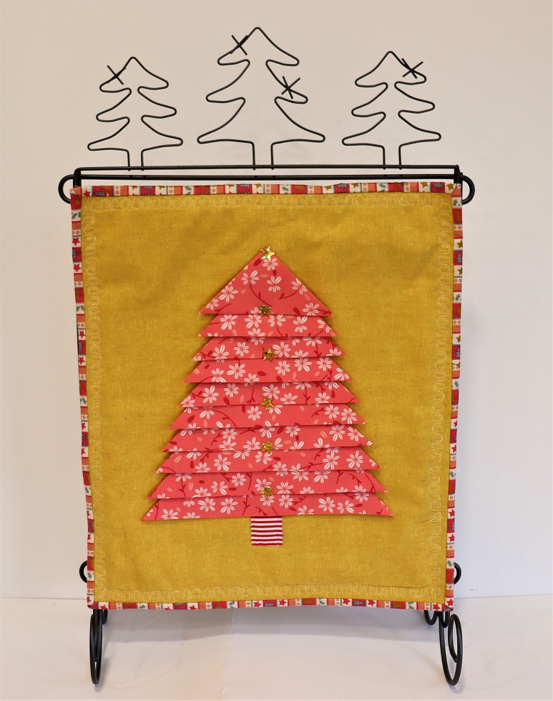 Mini Christmas Tree Wall Hanging (yellow)