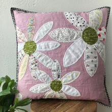 DAISY LOVE CUSHION